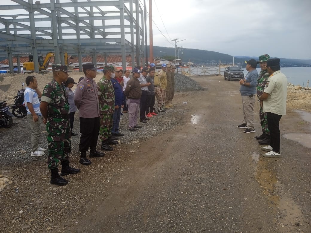 Aparat TNI-Polri dan Pemda Banggai Sosialisasi Pembangunan Pasar Simpong Tahap II