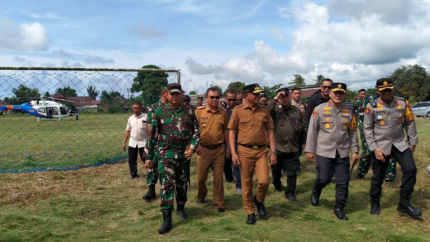 Kapolres Banggai Dampingi Kapolda Sulteng Pantau PSU di Toili