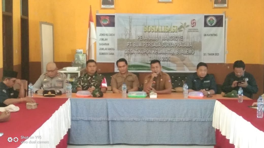 Hadiri Sosialisasi Penanaman Mangrove, Wakapolsek Bualemo Sampaikan Pesan Kamtibmas
