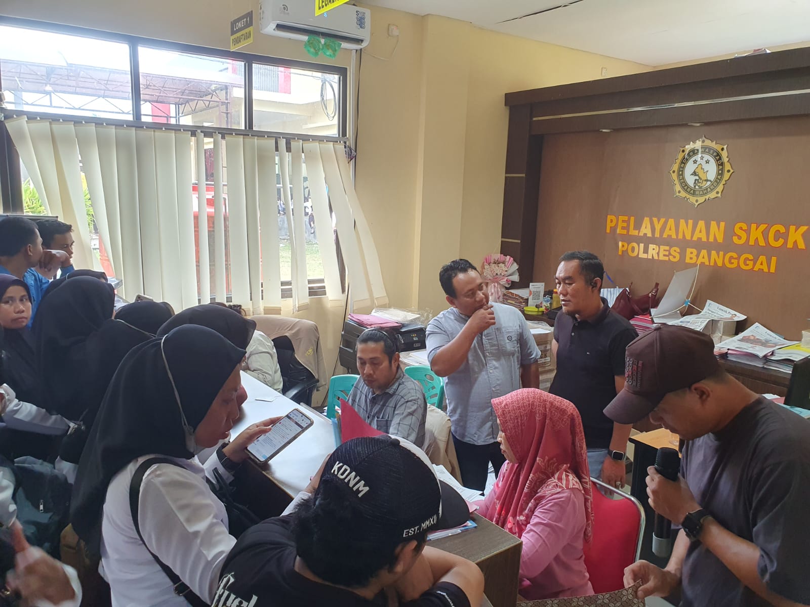 Antrean SKCK PPPK Membeludak, Polres Banggai Siapkan 11 Operator dan Tambah Jam Operasional