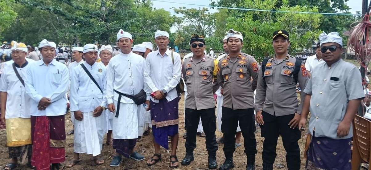 Belasan Ribu Umat Hindu Gelar Melasti, Polres Banggai Turunkan Personel Amankan Ritual Suci Nyepi