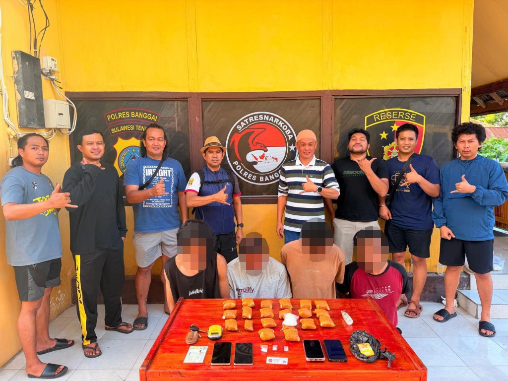 Polres Banggai Tangkap Empat Pelaku Narkoba, 1 Kilogram Lebih Sabu Disita