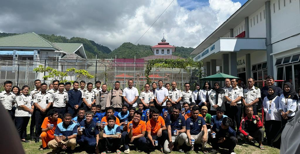 Lapas Luwuk Gandeng Polres Banggai Gelar Tes Urine Narkoba ke Narapidana