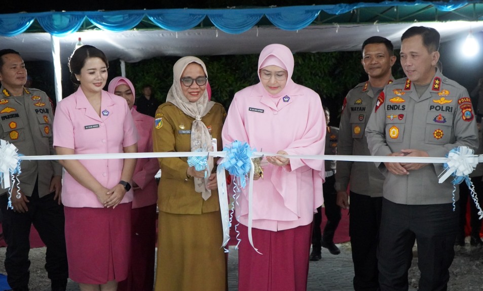 Kapolda Sulteng Resmikan SPPG Polres Banggai, Komitmen Sukseskan Program MBG