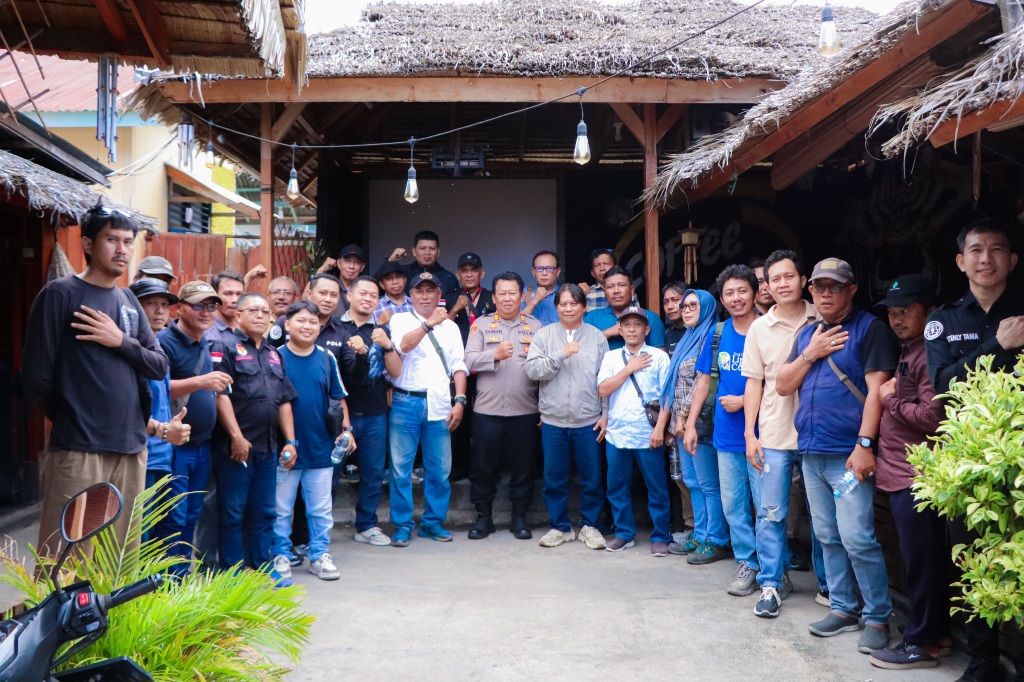 Bahas Kehumasan, Polres Banggai Gelar Coffee Morning Bersama Jurnalis Perkuat Kemitraan