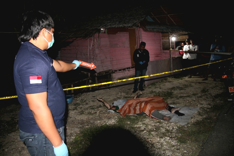 Respons Cepat Polres Banggai Evakuasi dan Identifikasi Jasad Pria Tanpa Identitas di Perairan Luwuk Utara