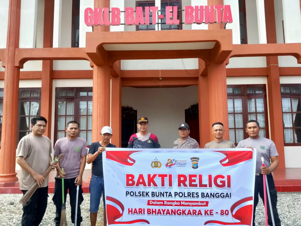 Polsek Bunta Gelar Bakti Religi di Gereja dan Pura, Perkuat Toleransi Jelang Hari Bhayangkara ke-80