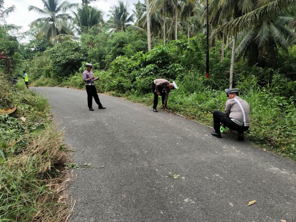 Hasil Olah TKP Polres Banggai, 4 Siswi Terlibat Kecelakaan Motor di Lamala, 1 Tewas dan 3 Luka