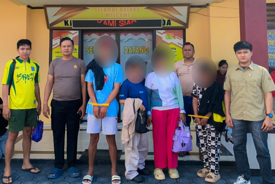 Diduga Hendak Pesta Sabu, Polsek Bunta Amankan 3 Emak-emak dan 1 Pria