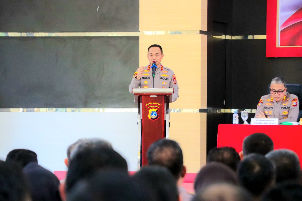 Kapolda Sulteng Berikan Arahan kepada Personel Polres Banggai, Tekankan Profesionalisme Penyelidikan dan Penyidikan