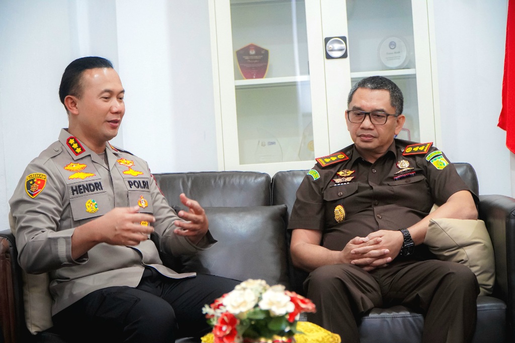 Kapolresta Banggai Sambangi Kejari, Wujudkan Sinergi Penegakan Hukum yang Lebih Kuat