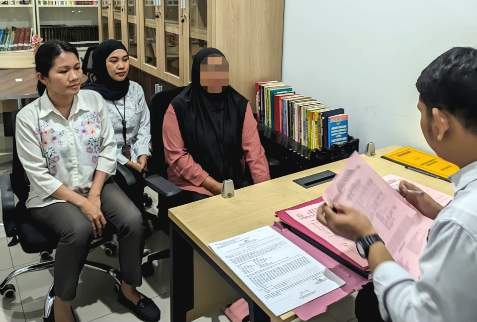 Emak-emak Tersangka Pengeroyokan Anak di Luwuk Masuk Tahap II, Polisi Serahkan MA ke Jaksa