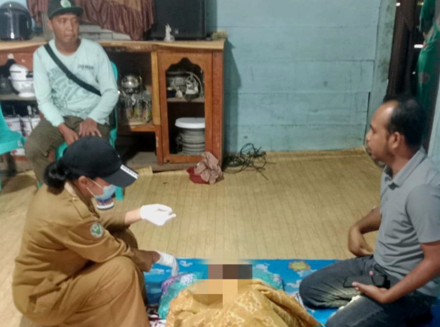 Lansia Ditemukan Tewas Gantung Diri, Polsek Toili Gercep Olah TKP