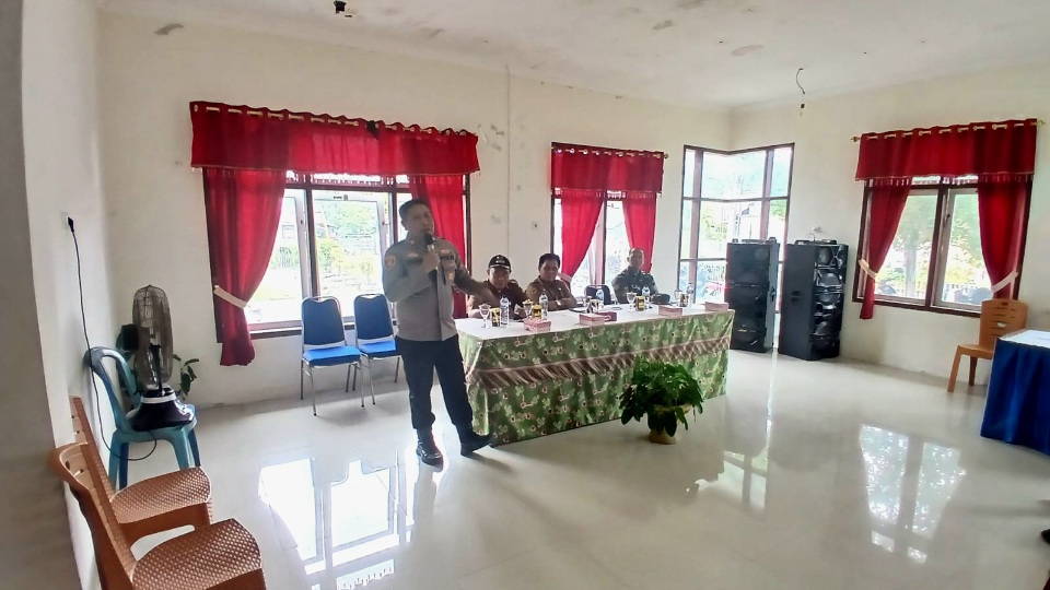Perkuat Sinergisitas, Kapolsek Lamala Hadiri Pisah Sambut Camat Mantoh