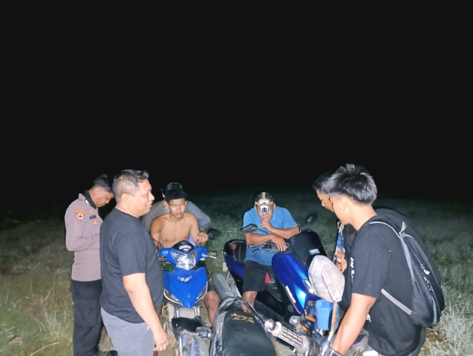 Polsek Lamala Datangi TKP 4 Remaja Tenggelam di Perairan Masama Banggai