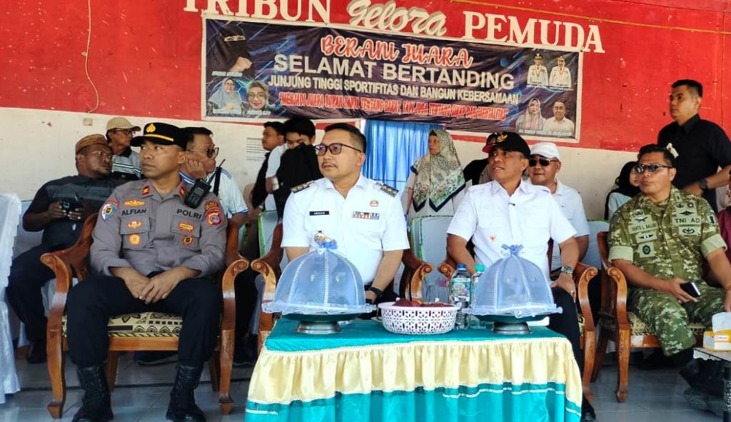 Kapolsek Pagimana Hadiri Penutupan Turnamen Sepakbola Berani Juara, Berlangsung Lancar dan Kondusif