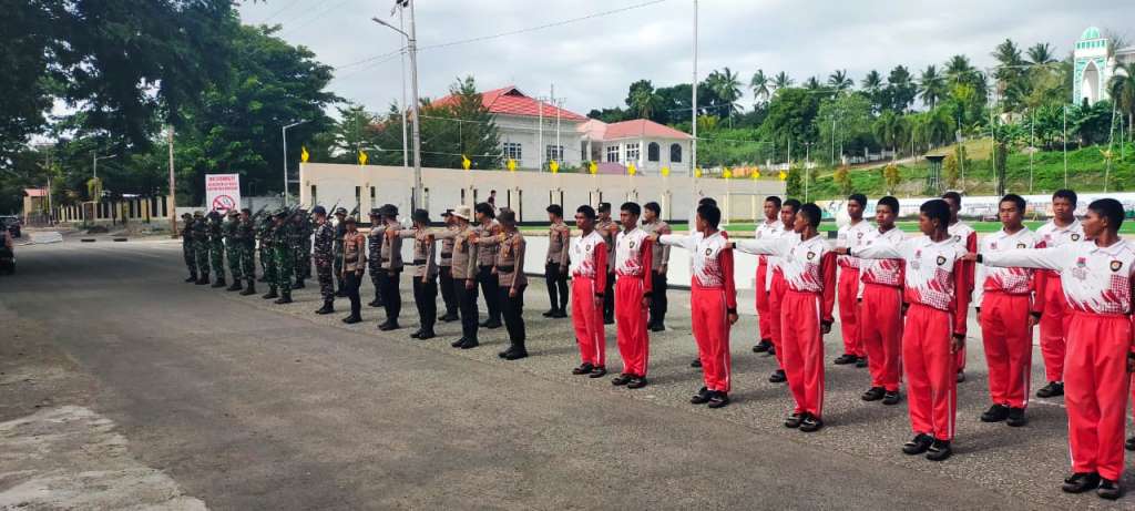 Polresta Banggai Latihan Gabungan Paskibraka Jelang HUT RI ke-81